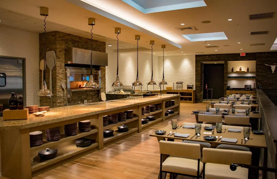 Doubletree By Hilton Wichita Airport-1